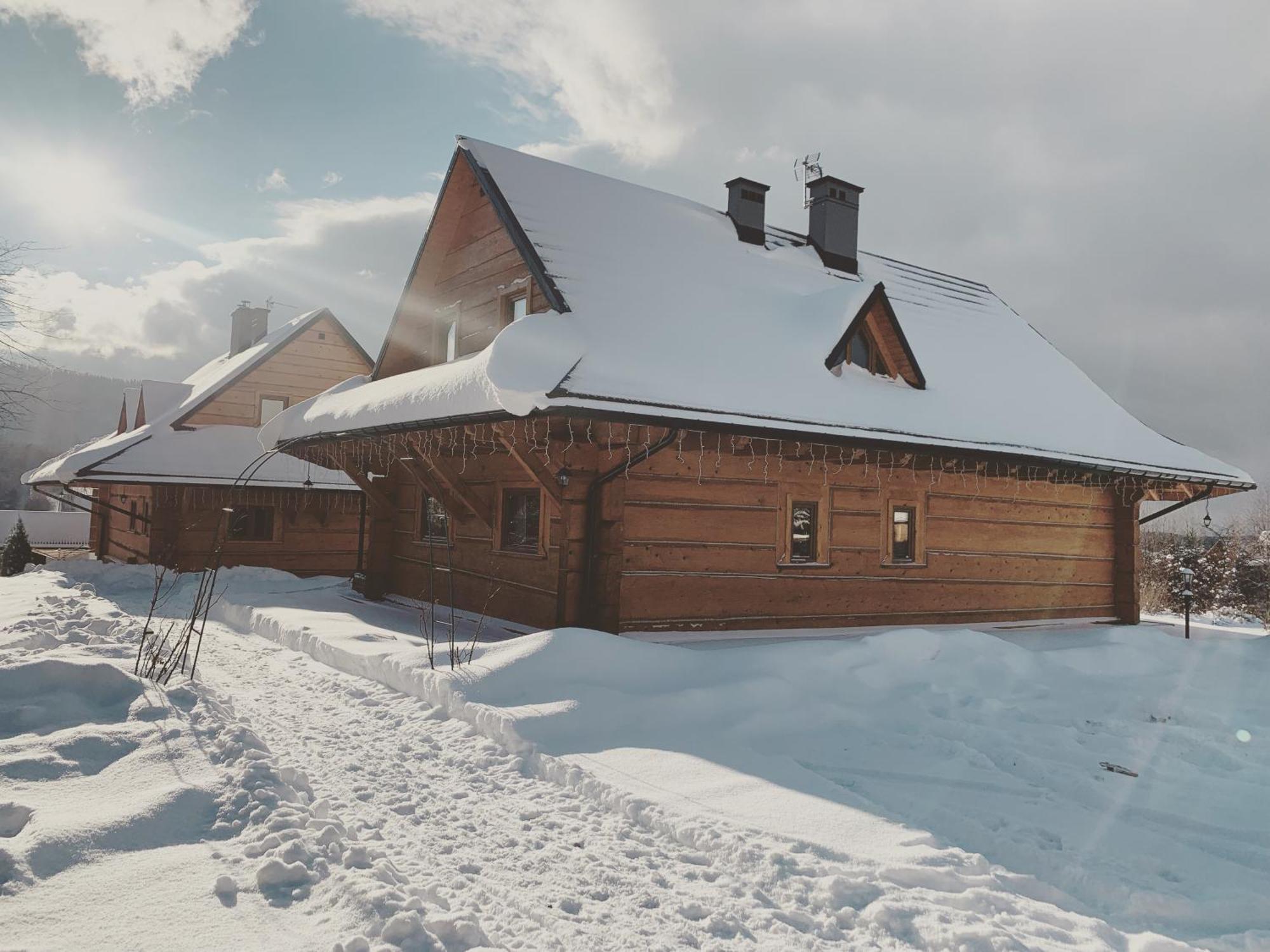 Bieszczadzkie Chatki - Willa Stasia Ustrzyki Dolne Exterior foto